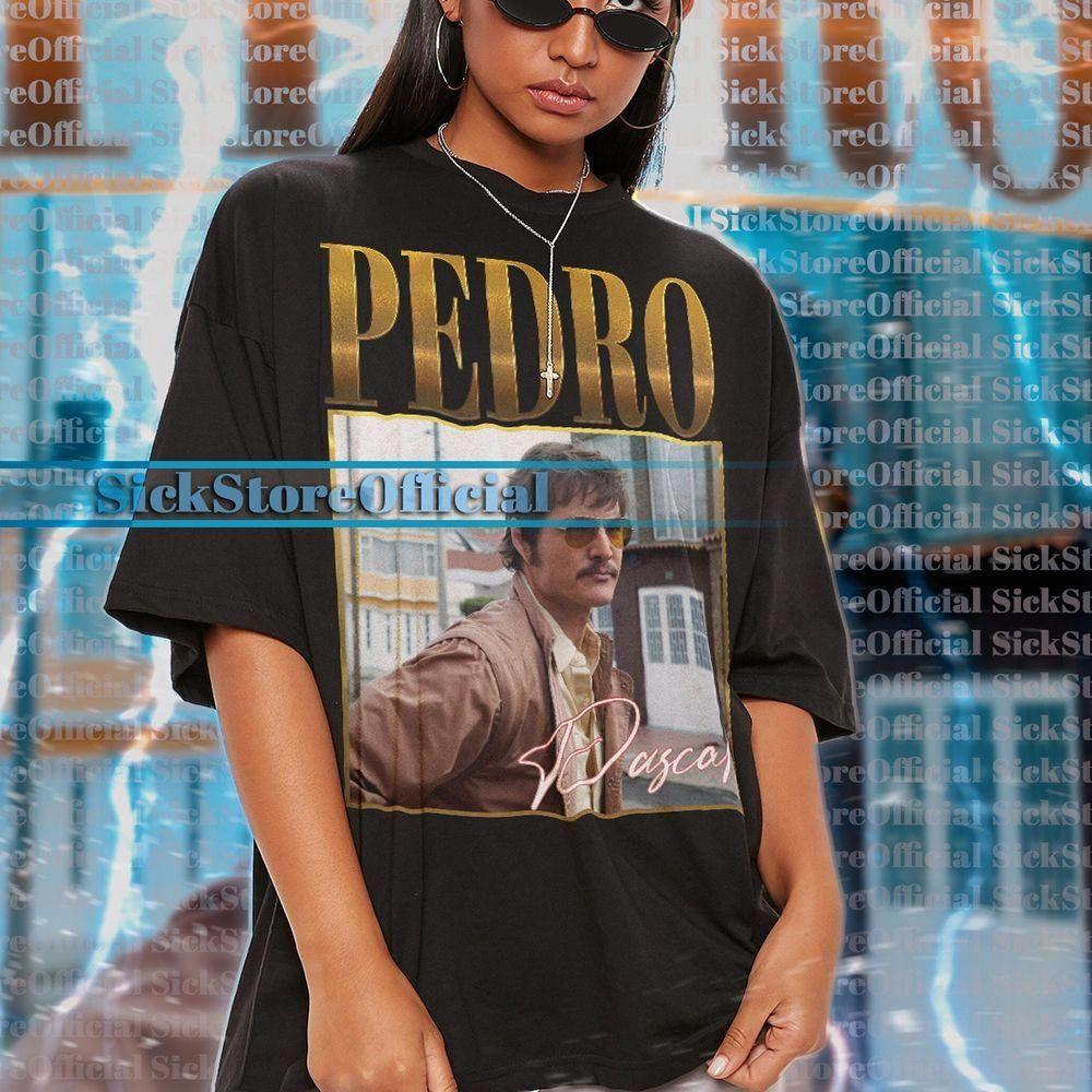 Pedro Pascal 3 Vuitino Apparel